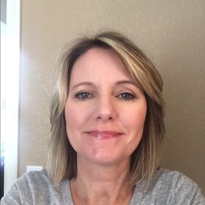 Meet your Posher, Shelly